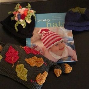 Knitting book - Itty-bitty hats Signed Copy 3 hats
